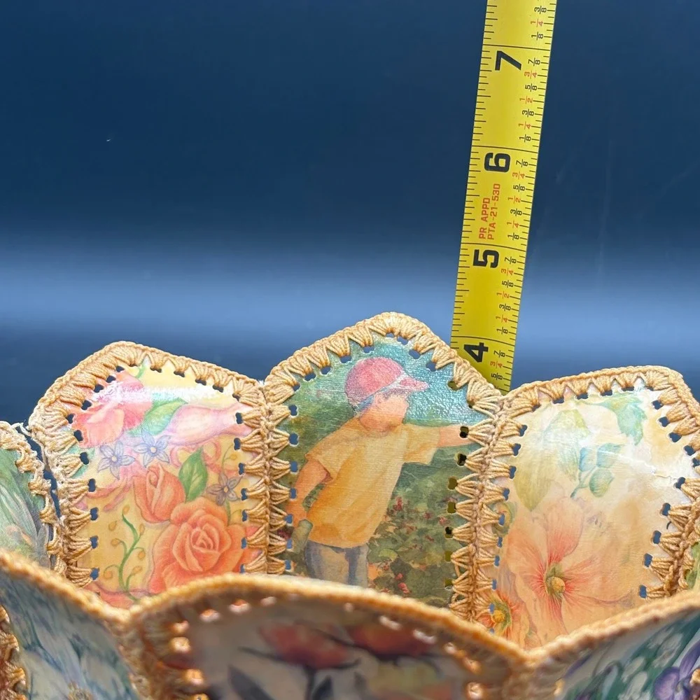 Vintage Handmade Greeting Card Basket Crochet Trim Floral Scalloped Bowl 8.5